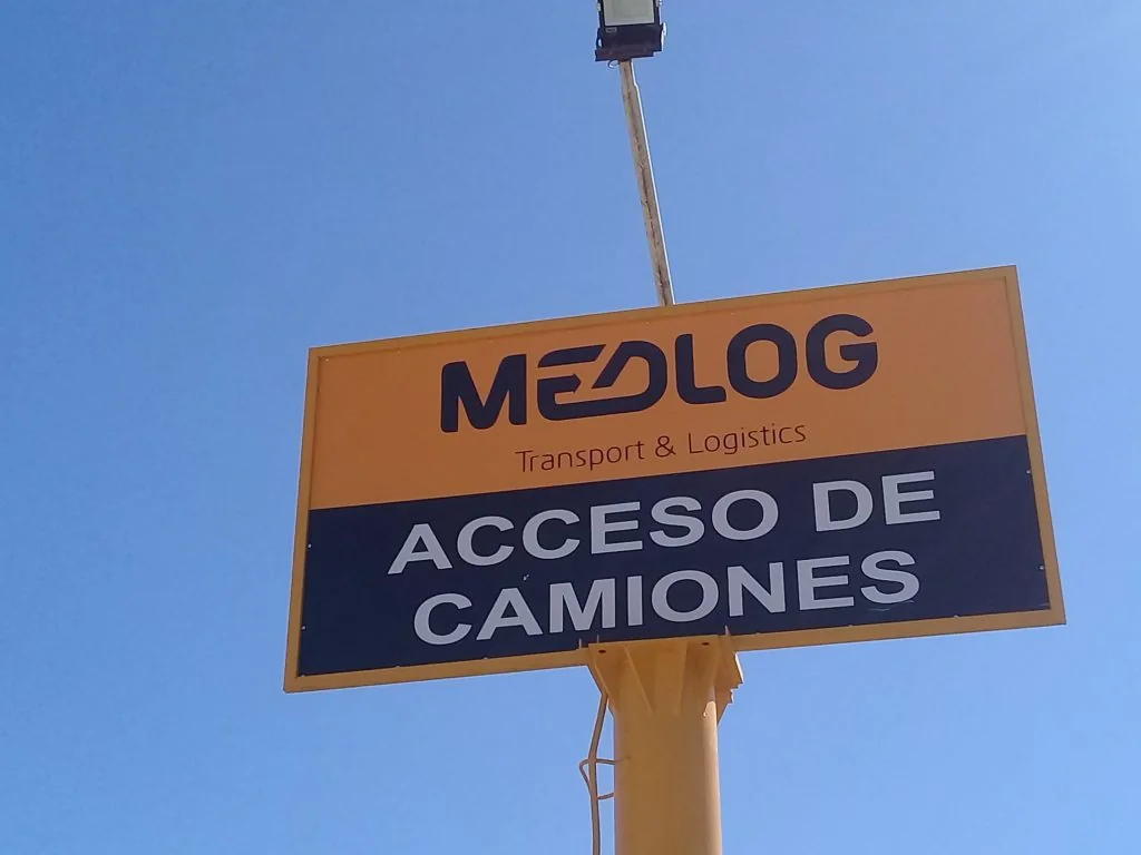 Trabajo de cartel 04